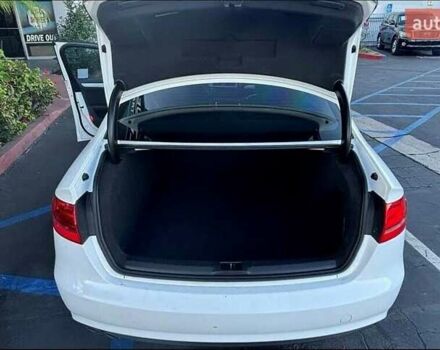 Білий Ауді А4, об'ємом двигуна 2 л та пробігом 146 тис. км за 2700 $, фото 6 на Automoto.ua