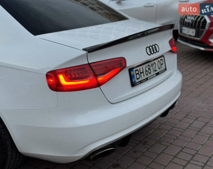 Білий Ауді А4, об'ємом двигуна 1.98 л та пробігом 102 тис. км за 11000 $, фото 16 на Automoto.ua