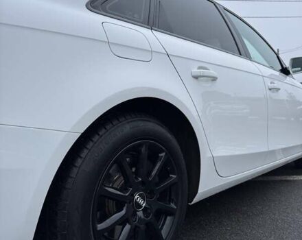 Белый Ауди А4, объемом двигателя 1.8 л и пробегом 120 тыс. км за 15500 $, фото 23 на Automoto.ua