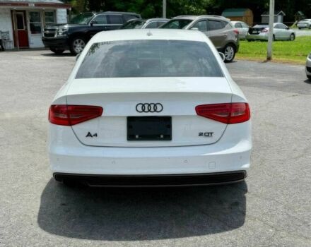 Белый Ауди А4, объемом двигателя 2 л и пробегом 81 тыс. км за 3500 $, фото 4 на Automoto.ua