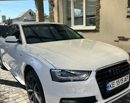 Білий Ауді А4, об'ємом двигуна 1.98 л та пробігом 159 тис. км за 15000 $, фото 4 на Automoto.ua
