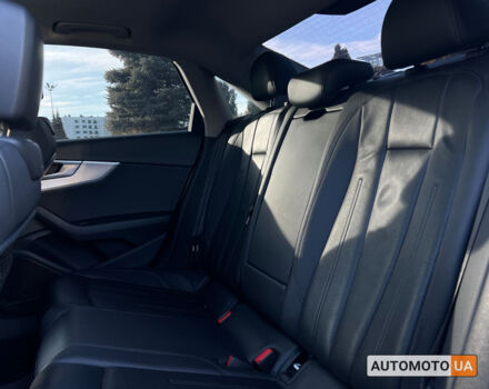 Белый Ауди А4, объемом двигателя 2 л и пробегом 170 тыс. км за 18250 $, фото 12 на Automoto.ua