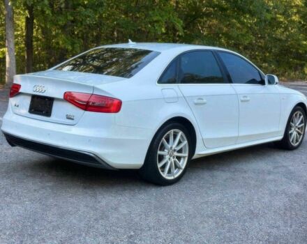 Белый Ауди А4, объемом двигателя 2 л и пробегом 70 тыс. км за 7950 $, фото 5 на Automoto.ua