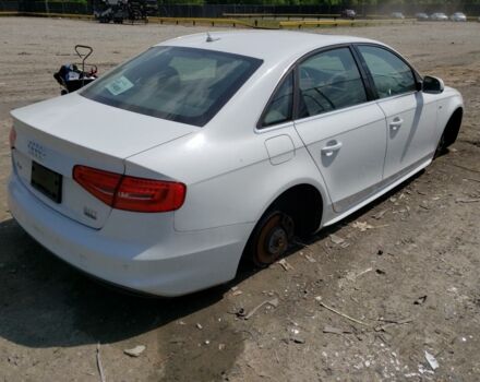 Белый Ауди А4, объемом двигателя 2 л и пробегом 71 тыс. км за 11500 $, фото 5 на Automoto.ua