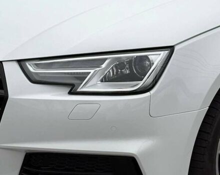 Білий Ауді А4, об'ємом двигуна 1.98 л та пробігом 163 тис. км за 17500 $, фото 4 на Automoto.ua