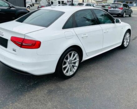 Белый Ауди А4, объемом двигателя 2 л и пробегом 72 тыс. км за 1100 $, фото 5 на Automoto.ua