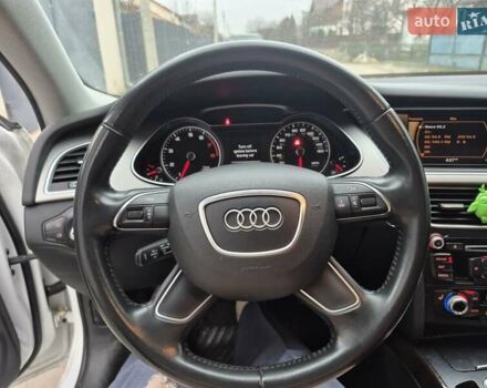 Білий Ауді А4, об'ємом двигуна 0 л та пробігом 244 тис. км за 12500 $, фото 12 на Automoto.ua