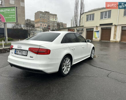 Білий Ауді А4, об'ємом двигуна 2 л та пробігом 202 тис. км за 12999 $, фото 5 на Automoto.ua