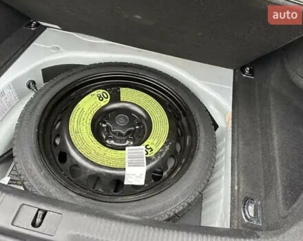 Белый Ауди А4, объемом двигателя 1.98 л и пробегом 128 тыс. км за 12500 $, фото 6 на Automoto.ua