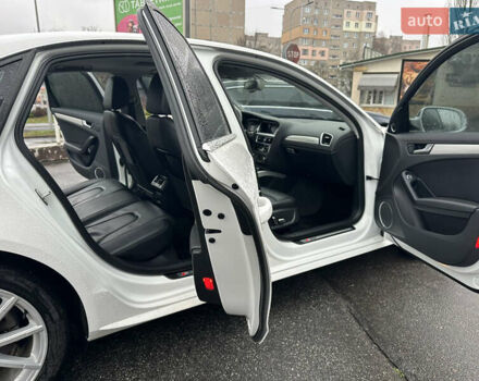 Білий Ауді А4, об'ємом двигуна 2 л та пробігом 202 тис. км за 12999 $, фото 26 на Automoto.ua