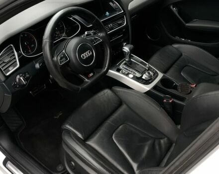 Белый Ауди А4, объемом двигателя 2 л и пробегом 180 тыс. км за 13200 $, фото 6 на Automoto.ua