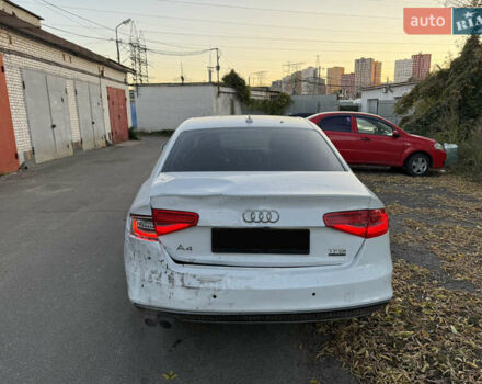 Ауди А4 2015 в Киеве на Automoto.ua Белый Ауди А4, объемом двигателя 1.98 л и пробегом 280 тыс. км за 8200 $, фото 3 на Automoto.ua