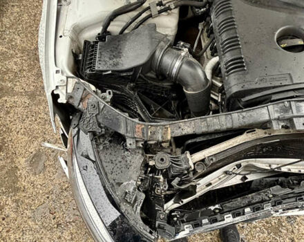 Белый Ауди А4, объемом двигателя 2 л и пробегом 148 тыс. км за 8500 $, фото 3 на Automoto.ua