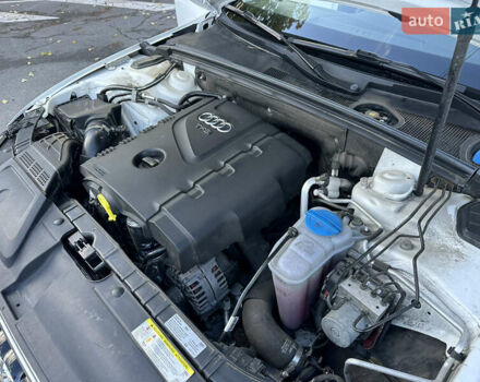 Білий Ауді А4, об'ємом двигуна 2 л та пробігом 202 тис. км за 12999 $, фото 29 на Automoto.ua