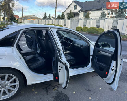 Белый Ауди А4, объемом двигателя 2 л и пробегом 202 тыс. км за 14800 $, фото 60 на Automoto.ua