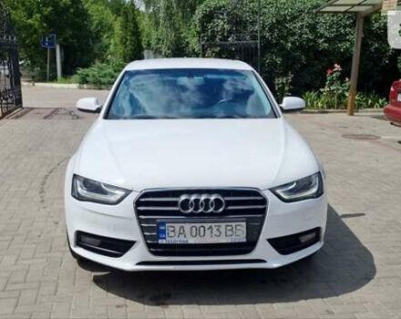 Белый Ауди А4, объемом двигателя 1.98 л и пробегом 142 тыс. км за 16000 $, фото 1 на Automoto.ua