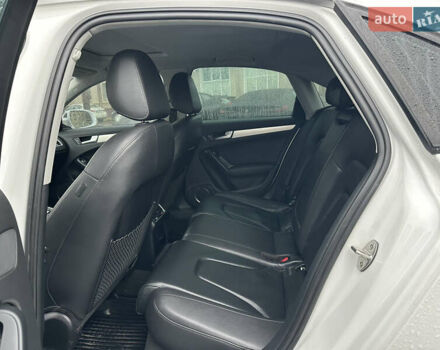 Білий Ауді А4, об'ємом двигуна 2 л та пробігом 202 тис. км за 12999 $, фото 14 на Automoto.ua