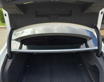 Білий Ауді А4, об'ємом двигуна 2 л та пробігом 197 тис. км за 14500 $, фото 12 на Automoto.ua