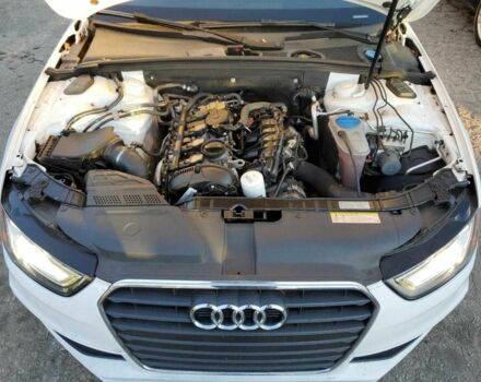 Белый Ауди А4, объемом двигателя 2 л и пробегом 90 тыс. км за 2300 $, фото 10 на Automoto.ua