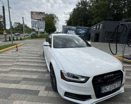 Ауди А4 2015 в Львове на Automoto.ua Белый Ауди А4, объемом двигателя 1.98 л и пробегом 176 тыс. км за 15000 $, фото 24 на Automoto.ua