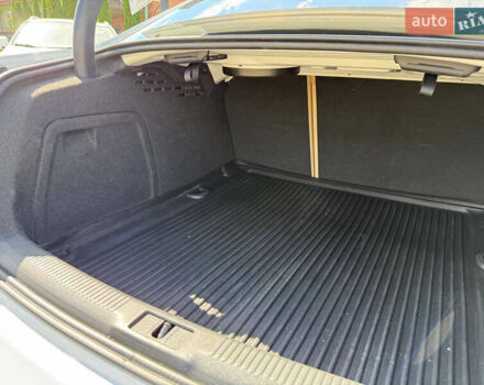 Білий Ауді А4, об'ємом двигуна 1.98 л та пробігом 173 тис. км за 12999 $, фото 43 на Automoto.ua