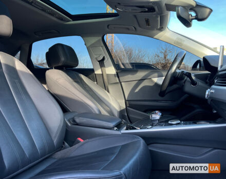 Белый Ауди А4, объемом двигателя 2 л и пробегом 170 тыс. км за 18250 $, фото 8 на Automoto.ua