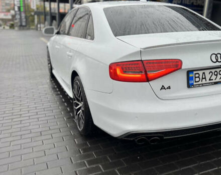 Белый Ауди А4, объемом двигателя 1.98 л и пробегом 138 тыс. км за 15300 $, фото 7 на Automoto.ua