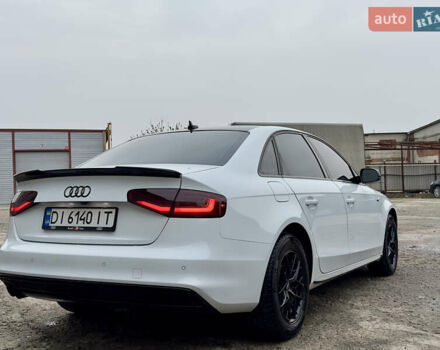 Белый Ауди А4, объемом двигателя 2 л и пробегом 171 тыс. км за 14500 $, фото 5 на Automoto.ua