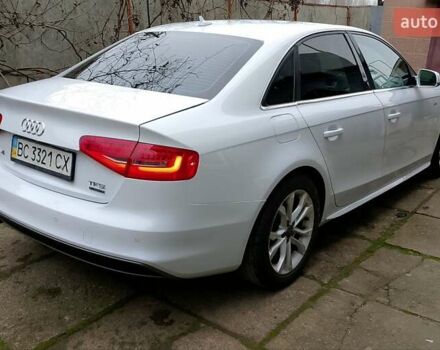 Білий Ауді А4, об'ємом двигуна 2 л та пробігом 180 тис. км за 13200 $, фото 3 на Automoto.ua