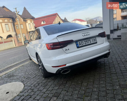 Белый Ауди А4, объемом двигателя 1.98 л и пробегом 258 тыс. км за 17000 $, фото 8 на Automoto.ua