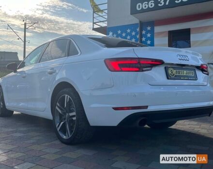 Белый Ауди А4, объемом двигателя 2 л и пробегом 136 тыс. км за 18999 $, фото 4 на Automoto.ua