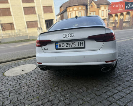 Белый Ауди А4, объемом двигателя 1.98 л и пробегом 258 тыс. км за 17000 $, фото 21 на Automoto.ua