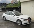 Белый Ауди А4, объемом двигателя 2 л и пробегом 200 тыс. км за 11399 $, фото 1 на Automoto.ua