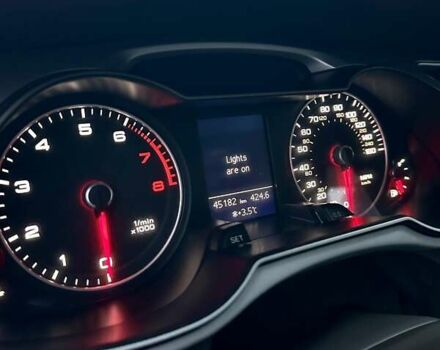 Білий Ауді А4, об'ємом двигуна 2 л та пробігом 44 тис. км за 15999 $, фото 48 на Automoto.ua