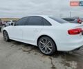 Белый Ауди А4, объемом двигателя 2 л и пробегом 150 тыс. км за 2100 $, фото 3 на Automoto.ua