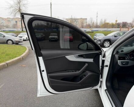 Белый Ауди А4, объемом двигателя 2 л и пробегом 91 тыс. км за 16800 $, фото 12 на Automoto.ua