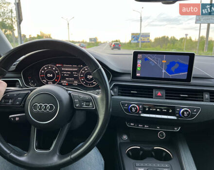 Белый Ауди А4, объемом двигателя 2 л и пробегом 159 тыс. км за 19500 $, фото 13 на Automoto.ua