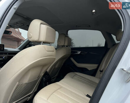 Білий Ауді А4, об'ємом двигуна 2 л та пробігом 84 тис. км за 20000 $, фото 41 на Automoto.ua