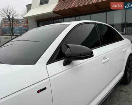 Білий Ауді А4, об'ємом двигуна 2 л та пробігом 84 тис. км за 20000 $, фото 7 на Automoto.ua