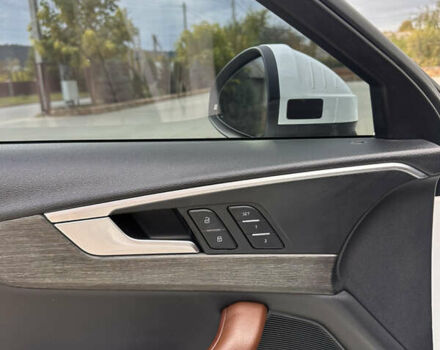 Ауди А4 2016 в Могилев-Подольском на Automoto.ua Белый Ауди А4, объемом двигателя 2 л и пробегом 160 тыс. км за 19500 $, фото 9 на Automoto.ua