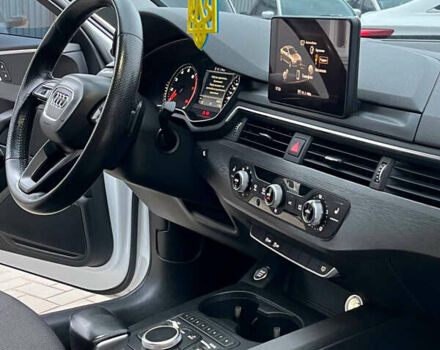 Білий Ауді А4, об'ємом двигуна 1.4 л та пробігом 180 тис. км за 16700 $, фото 12 на Automoto.ua