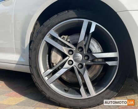 Белый Ауди А4, объемом двигателя 2 л и пробегом 136 тыс. км за 18999 $, фото 11 на Automoto.ua