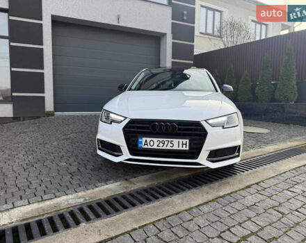 Белый Ауди А4, объемом двигателя 1.98 л и пробегом 258 тыс. км за 17000 $, фото 9 на Automoto.ua