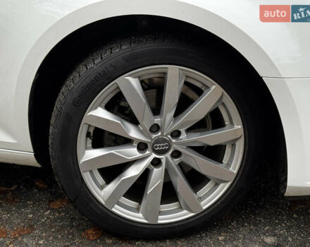 Білий Ауді А4, об'ємом двигуна 1.98 л та пробігом 49 тис. км за 19500 $, фото 19 на Automoto.ua