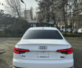 Белый Ауди А4, объемом двигателя 2 л и пробегом 160 тыс. км за 13900 $, фото 3 на Automoto.ua