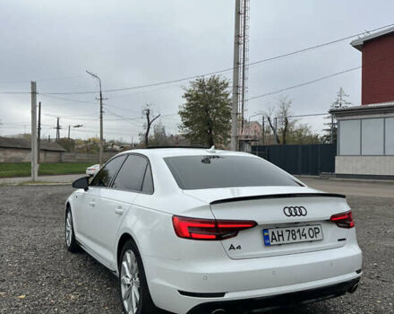 Белый Ауди А4, объемом двигателя 2 л и пробегом 82 тыс. км за 20000 $, фото 5 на Automoto.ua