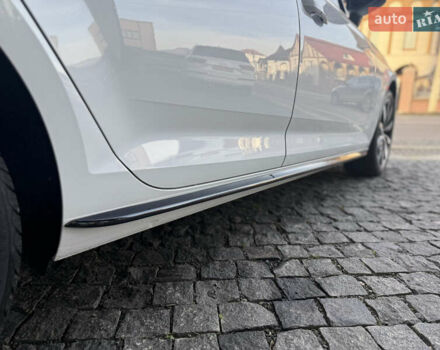 Белый Ауди А4, объемом двигателя 1.98 л и пробегом 258 тыс. км за 17000 $, фото 23 на Automoto.ua