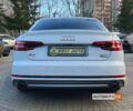 Белый Ауди А4, объемом двигателя 2 л и пробегом 160 тыс. км за 22100 $, фото 5 на Automoto.ua