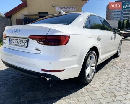 Белый Ауди А4, объемом двигателя 1.98 л и пробегом 160 тыс. км за 19900 $, фото 4 на Automoto.ua
