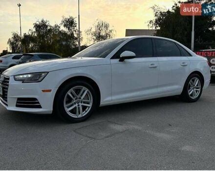 Белый Ауди А4, объемом двигателя 1.98 л и пробегом 175 тыс. км за 16000 $, фото 5 на Automoto.ua